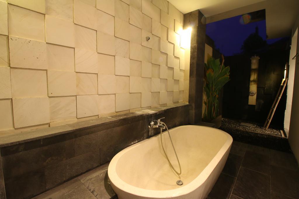 Villa Alam Biru II Sanur Habitación foto